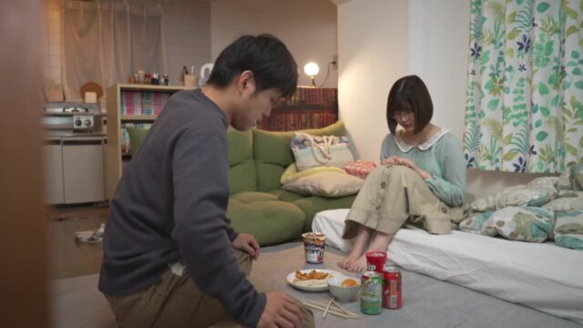 Gái Xinh Tập Yoga Bị PT Kéo Dãn Lồn Đến Giới Hạn Rồi Đụ Nát