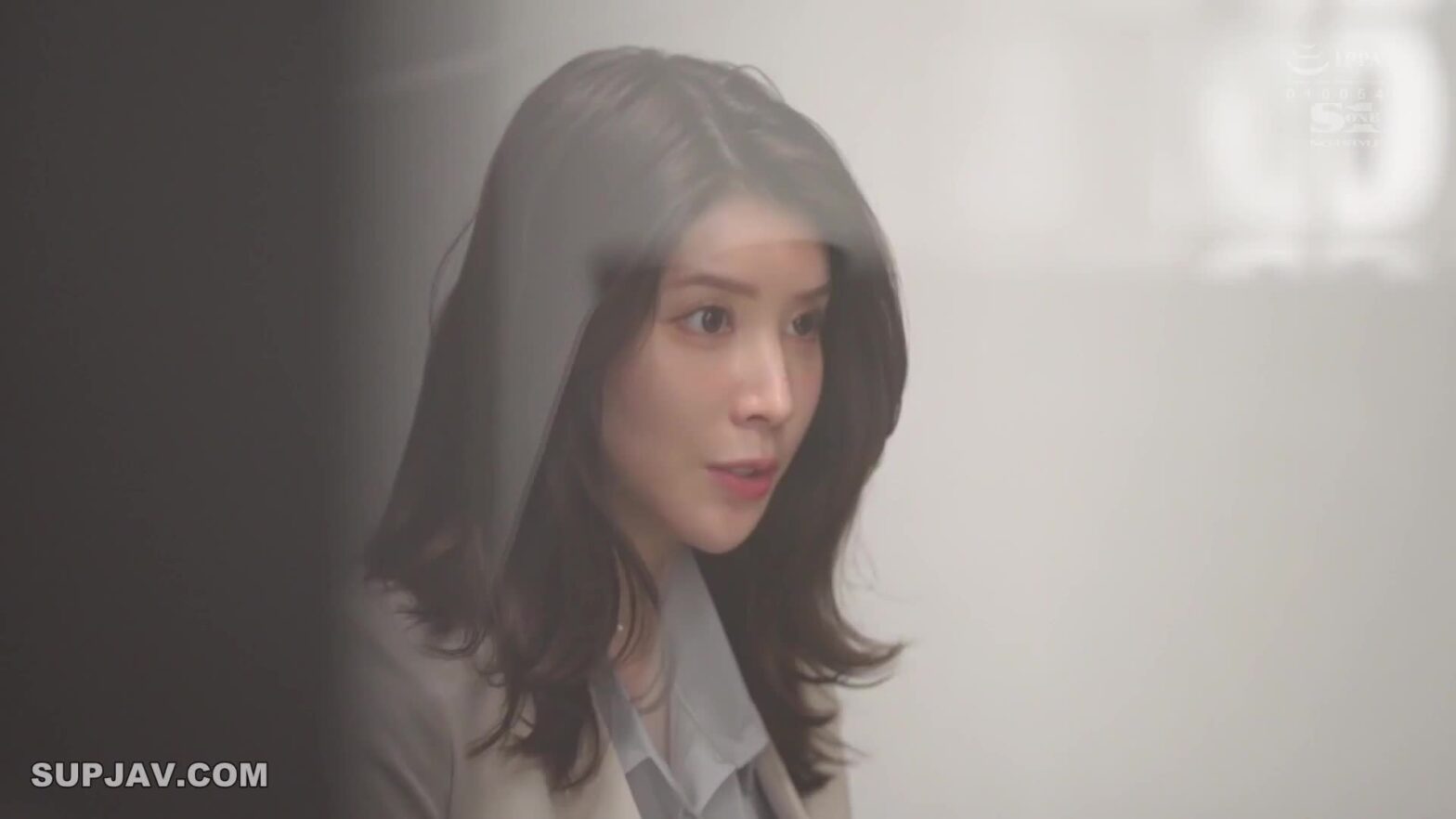 Cô Thợ Massage Xinh Đẹp Và Anh Tràng May Mắn